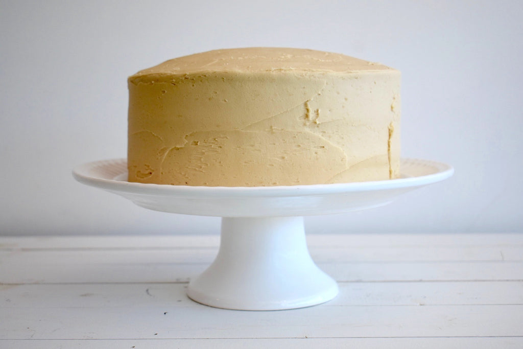 Caramel layer cake